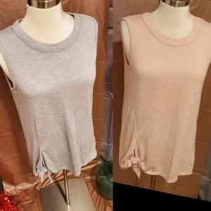 ×2 Bobeau Tops Size Medium in light Pink&Grey